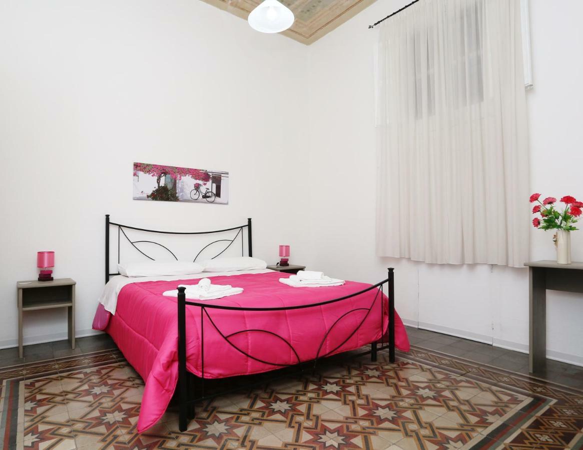 Rest And Go Bed & Breakfast Palermo Exterior photo