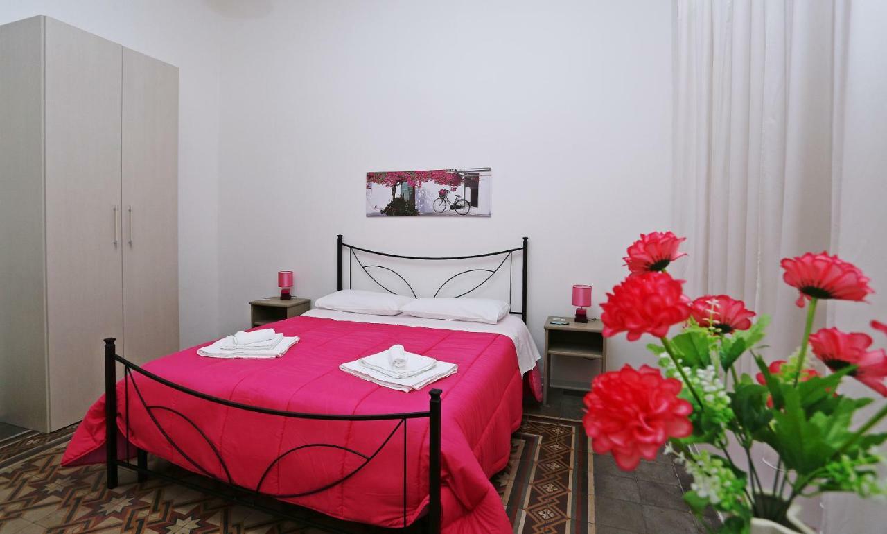 Rest And Go Bed & Breakfast Palermo Exterior photo